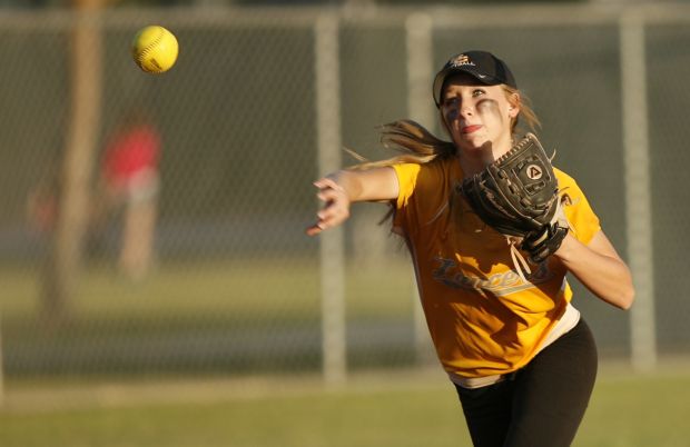 High school softball photos: Salpointe vs Peoria Sunrise Mountain